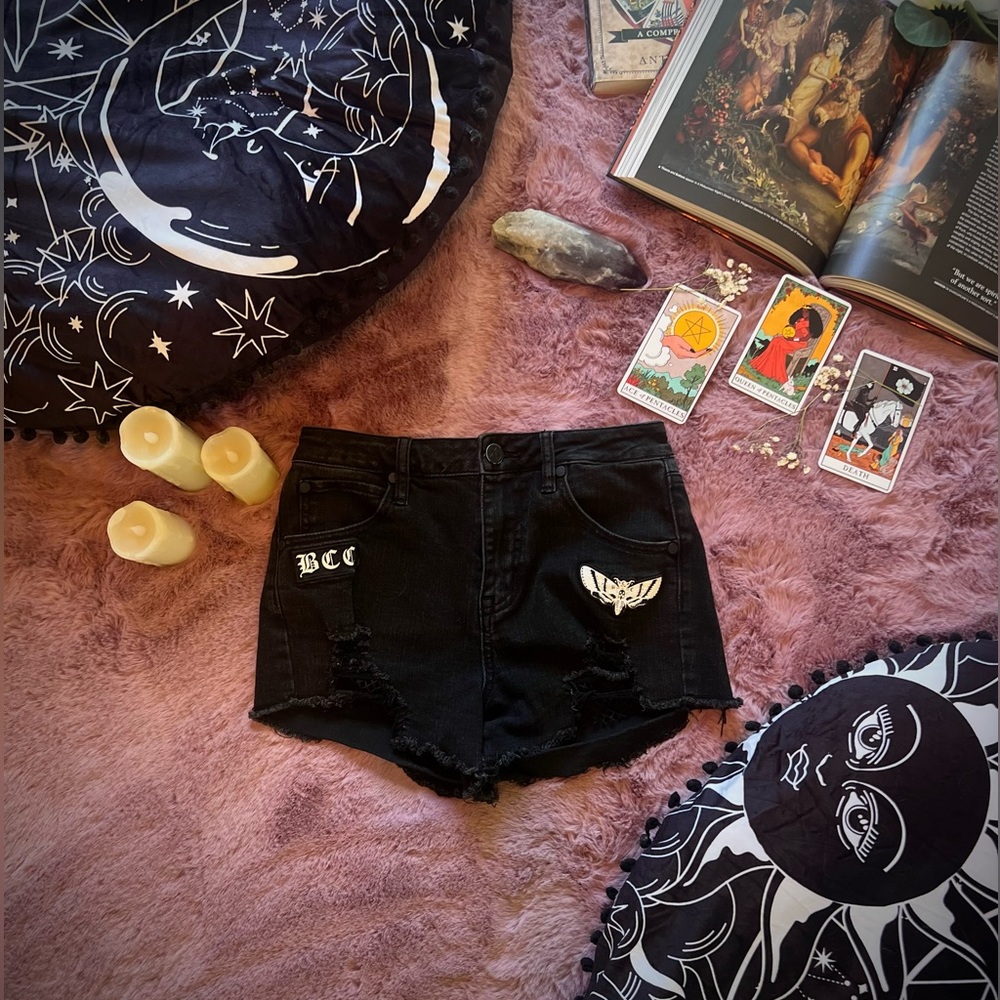 BlackCraftCult 🖤🐈‍⬛ Patchwork Shorts Size 5